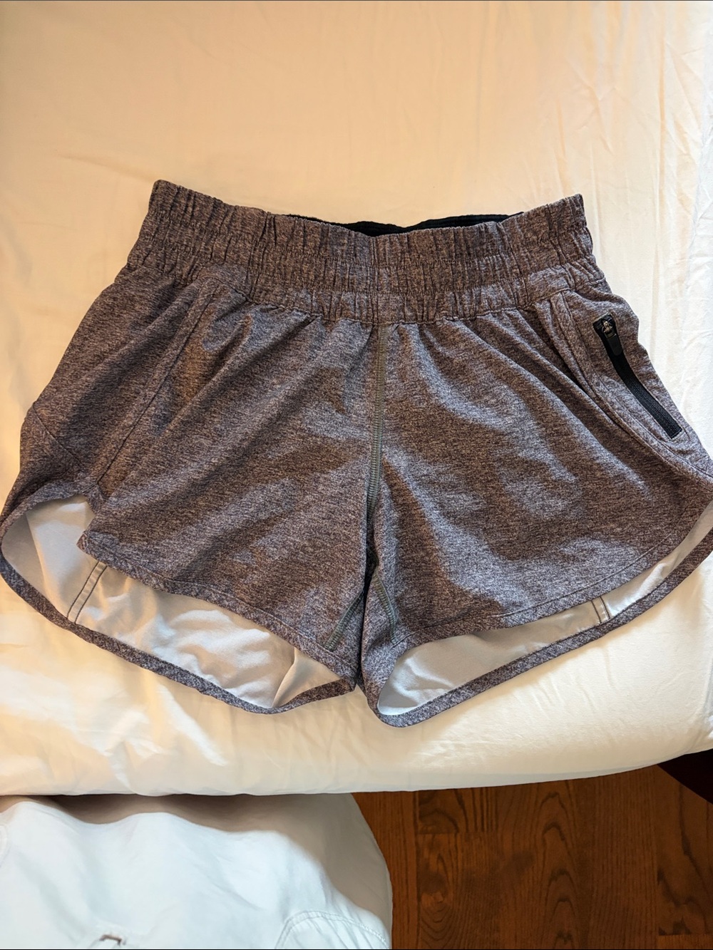 lululemon athletica Women's Heather grey Athletic Shorts
4 inch